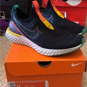 Nike Black and Multicolor Flyknit Sneakers